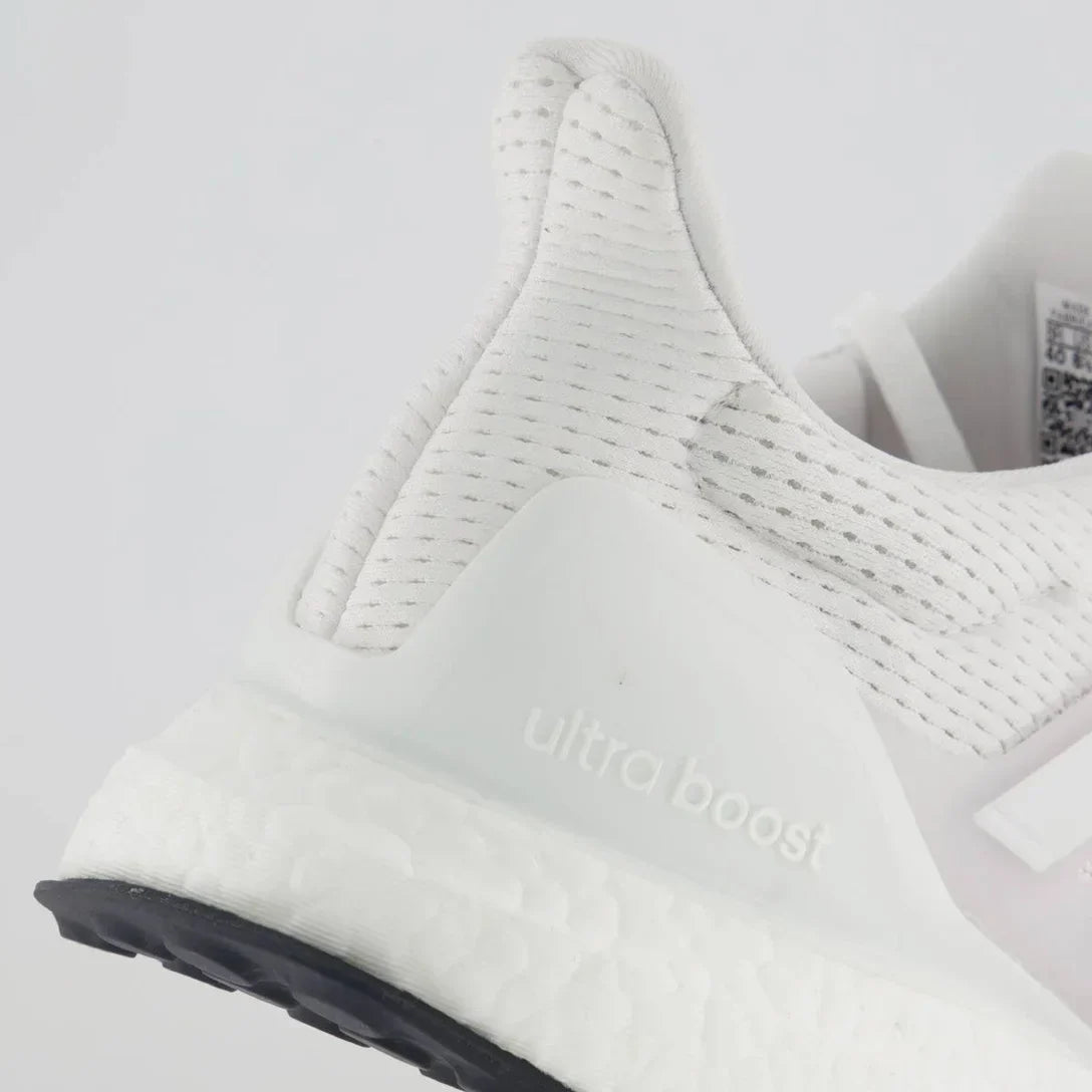 TÊNIS ULTRABOOST – 1.0 Elegante