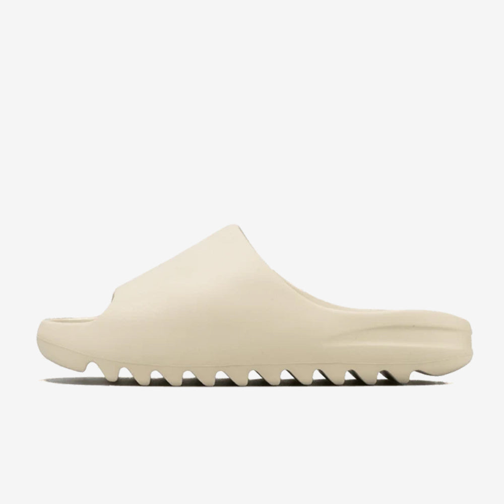 Yeezy Slide Bone – 2022 Clássico