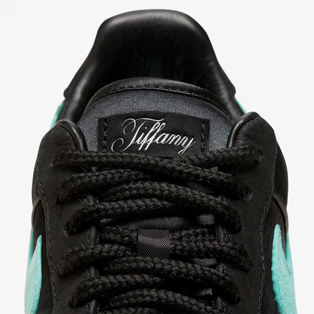 Air Force 1 x Tiffany & Co. – 1837 Clássico