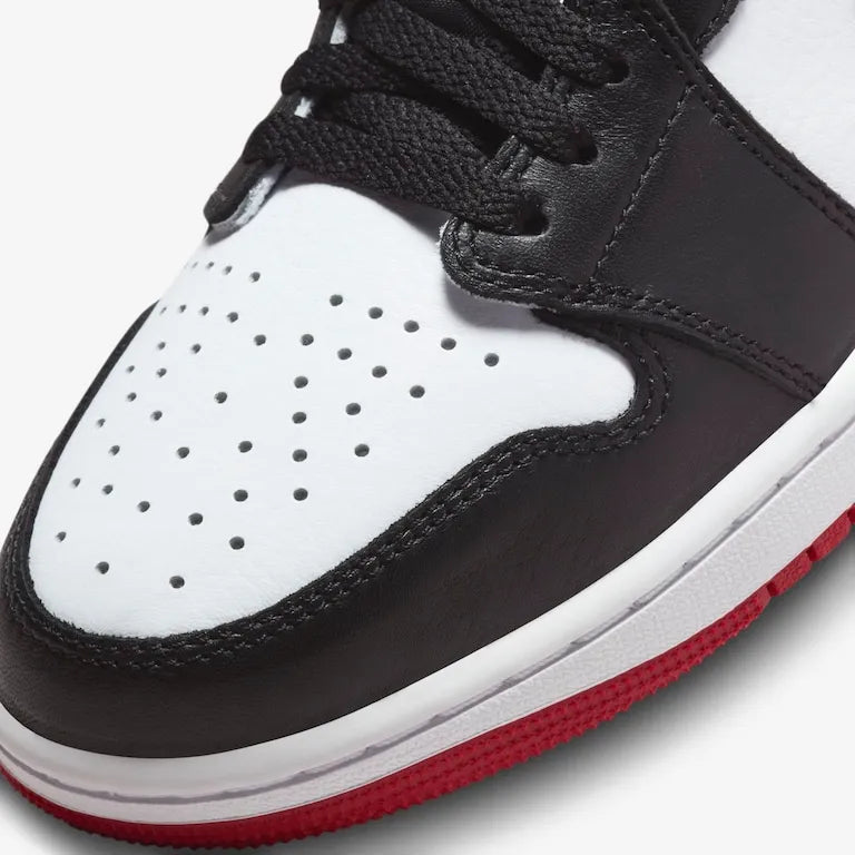Air Jordan 1 Low OG Black – Toe Premium
