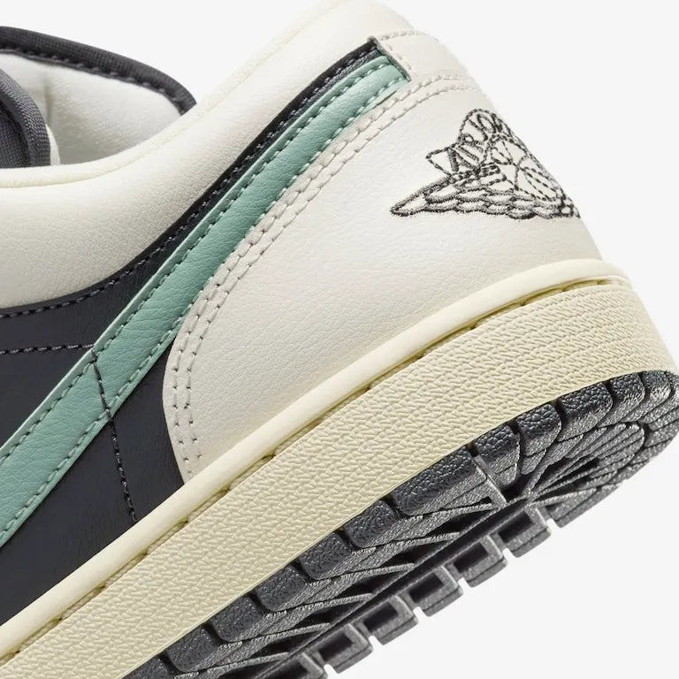 Air Jordan 1 Low Jade – Smoke Exclusivo
