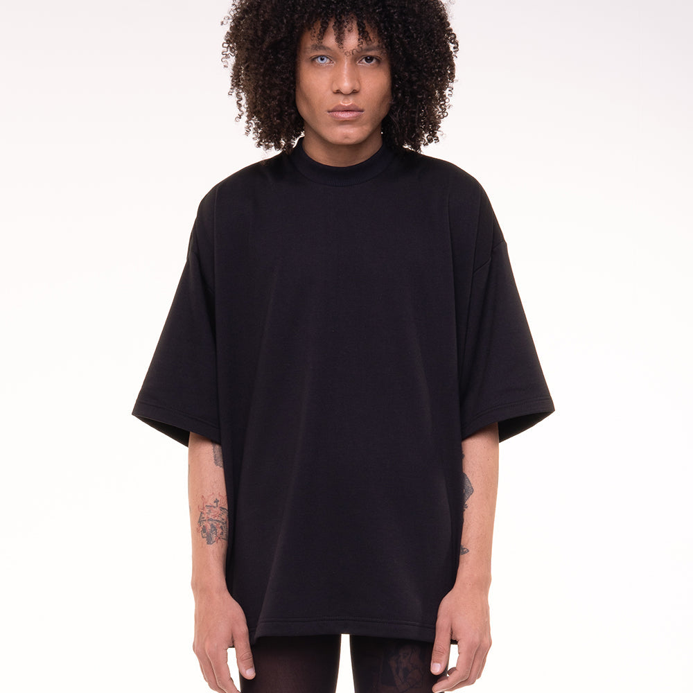 Camiseta Individu Oversized – Black