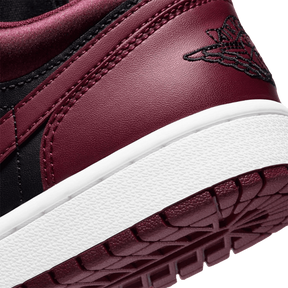 Air Jordan 1 Low Dark – Beetroot Exclusivo