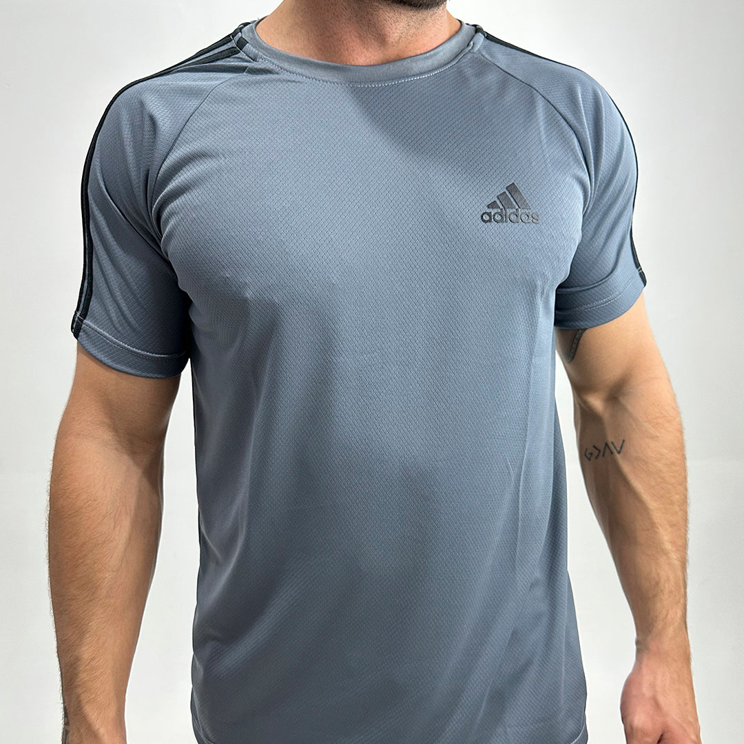 Camiseta Dry Fit III Listras – Ombro Elegante