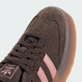 Sambae Marrom com – Rosa Elegante