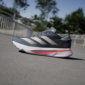 CORRIDA ADIZERO SL2 – METÁLICO Confortável