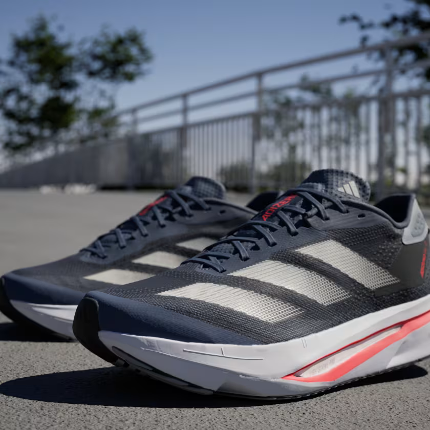 CORRIDA ADIZERO SL2 – METÁLICO Confortável