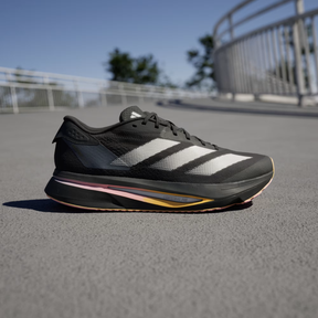 CORRIDA ADIZERO SL2 – SPARK Exclusivo