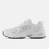 530 Unisex – Branco Clean