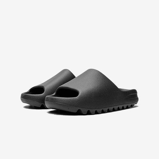 Yeezy Slide – Onyx Premium