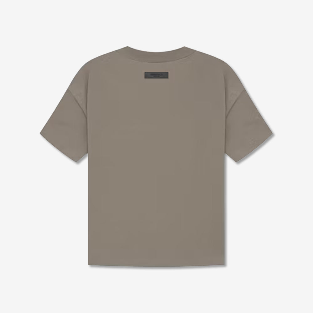 Camiseta Fear Of God Essentials Desert – Taupe Exclusivo