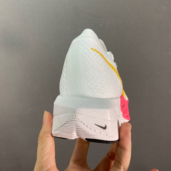 Tênis Air Zoom X Vaporfly Next%3 White – Pink Elegante