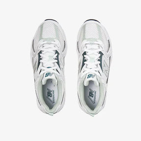 530 White – Mint Premium