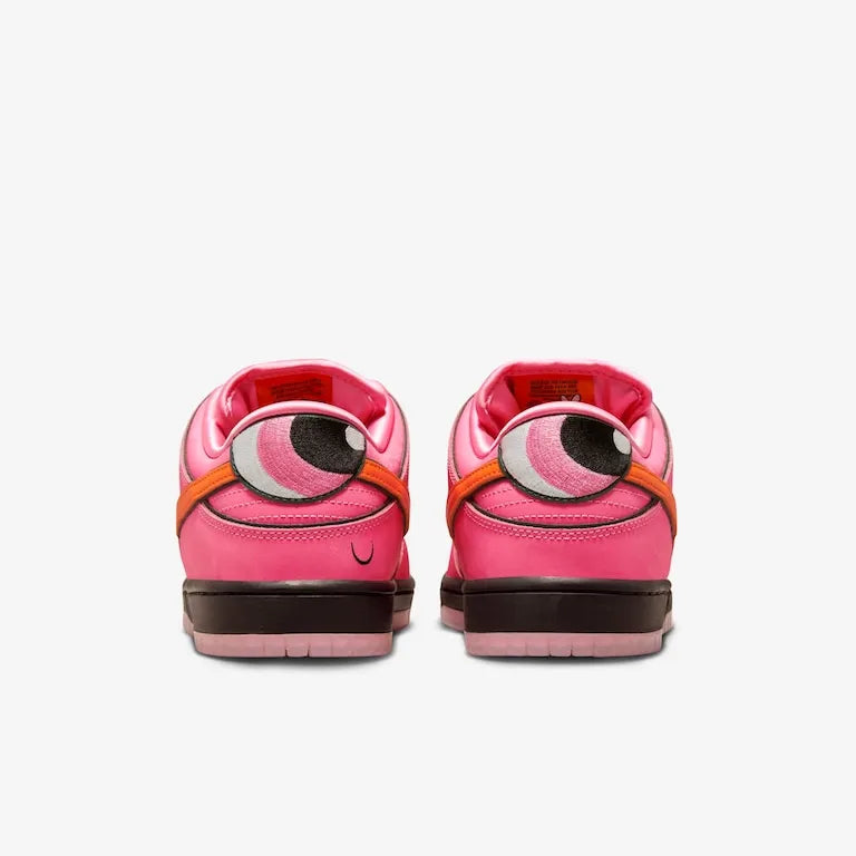 The Powerpuff Girls x SB Dunk Low – Blossom Exclusivo