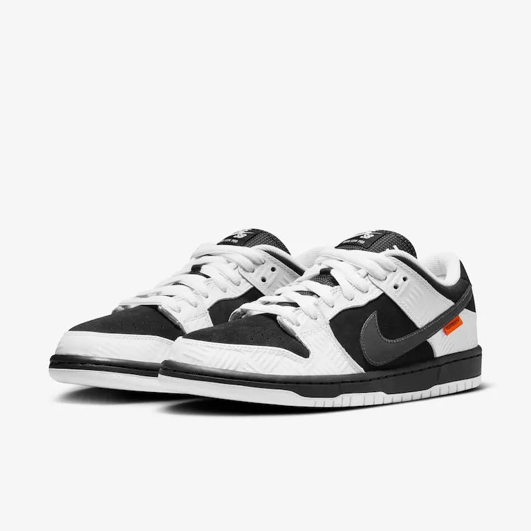 TIGHTBOOTH x SB Dunk Low Black – White Clean