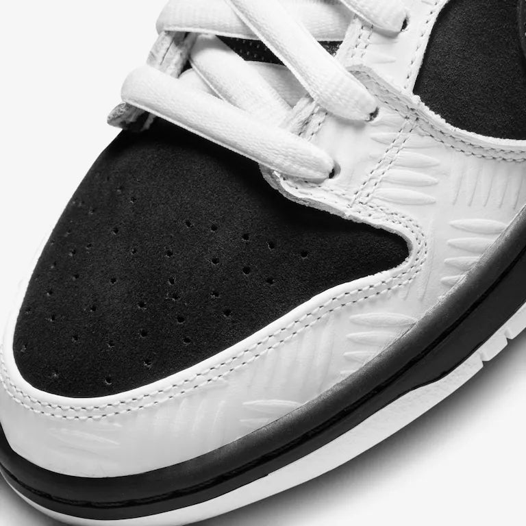 TIGHTBOOTH x SB Dunk Low Black – White Clean